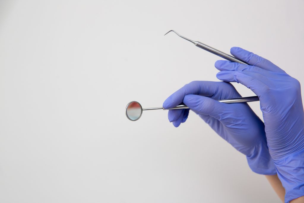 cura dental Curetaje dental – ¿Lo necesitas?
